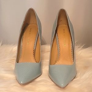 Gently used powder blue Pat leather size 6 heels